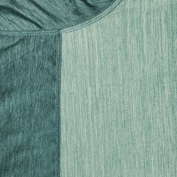 3/$20 G.H. Bass & Co Green Fishing Shirt - Picture 3 of 4